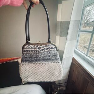 Vintage Kisslock bag